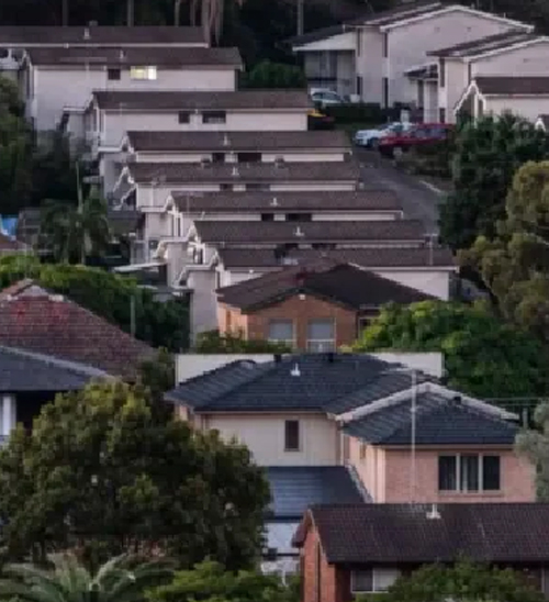 澳华人住宅区变鬼城, 大量房子没人住! 华人房东每年恐损失上